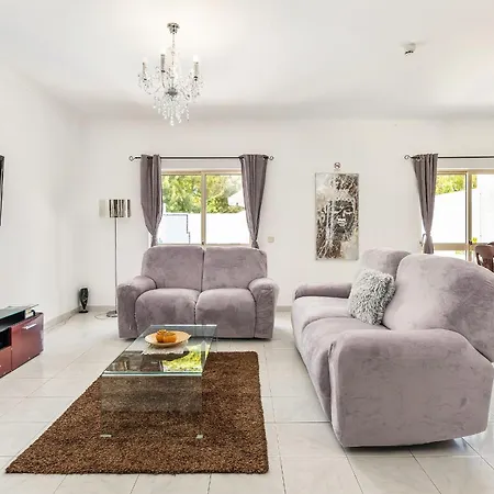 Chiquito - Private Pool&parking - Bbq&ac&wi-fi 度假居